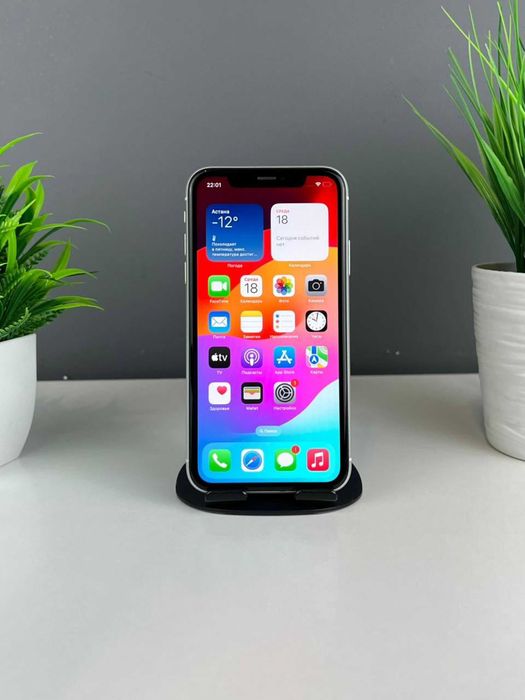 Apple iPhone XR 64GB, белый 1269а42912