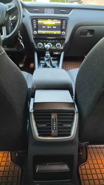 Skoda Octavia 1.8 първи собственик