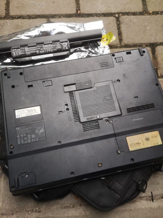 ноутбук — HP Compaq 6715s