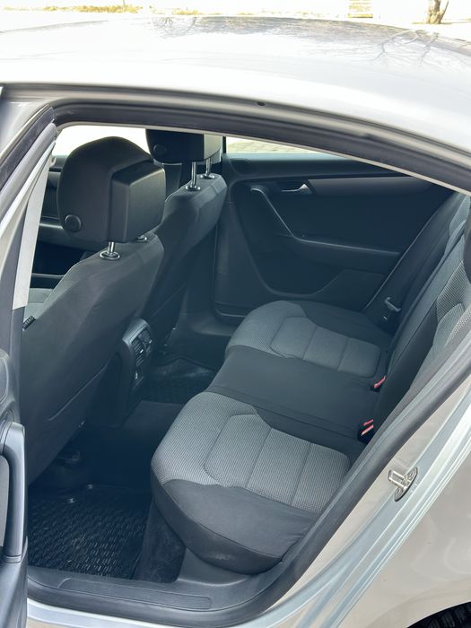 Passat B7 - 2.0 tdi - 140 CP - 2011 - E5 - BlueMotion - Navi - Clima