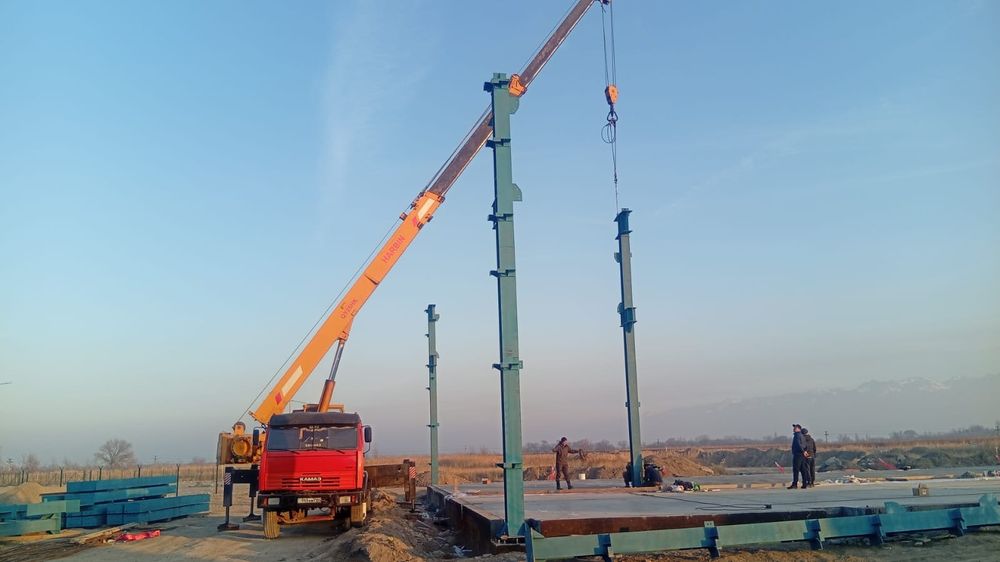 Услуги авто кран. Алматы.