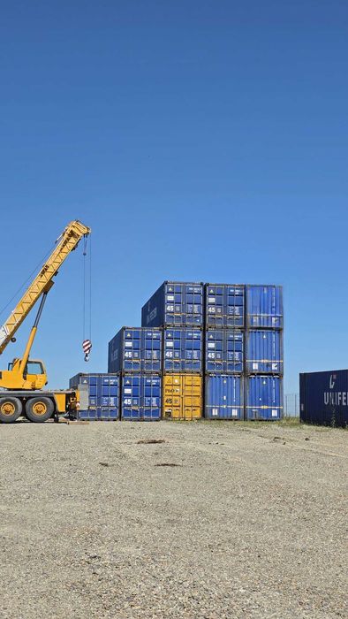 Container 45HC,  13.7m pentru depozitare