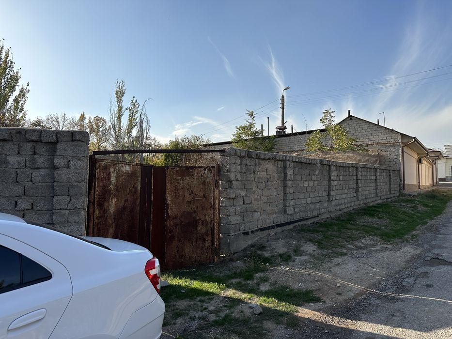 Ер майдони сотилади