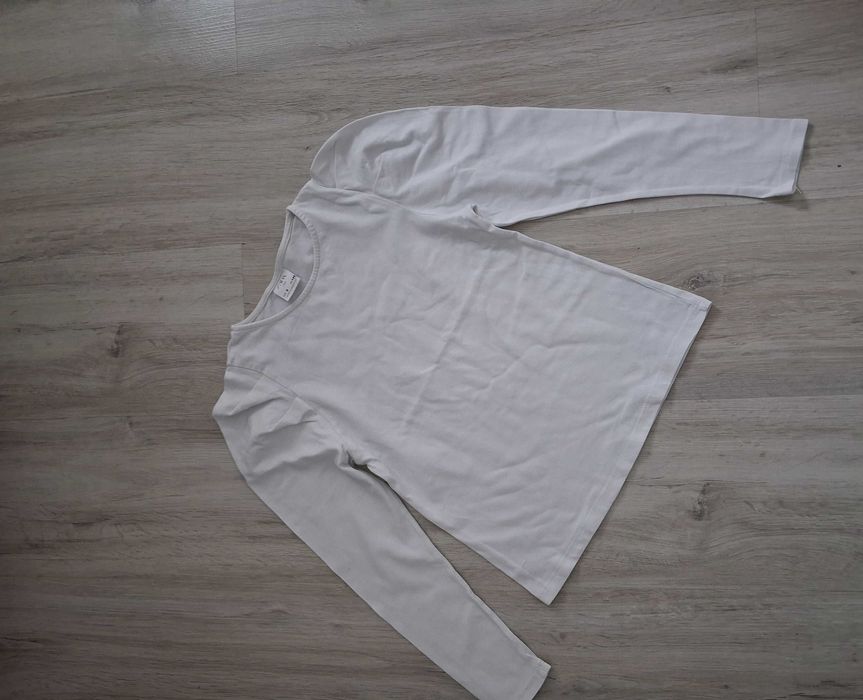 Set bluza alba cu fusta masura 134