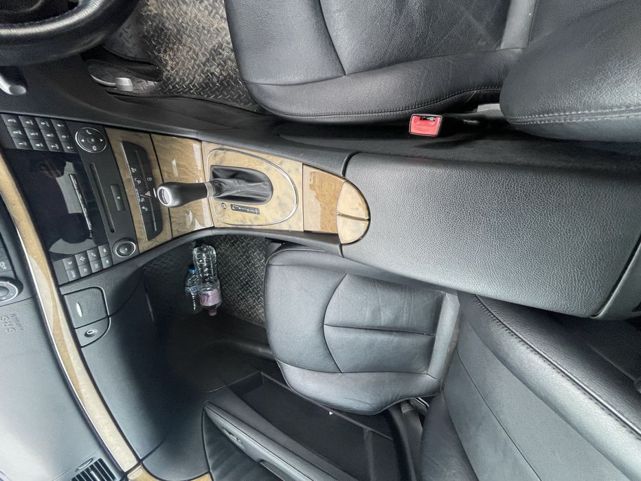 w211 Кожен салон Мерцедес Е фейстлифт