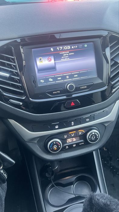 Штатная магнитола Лада