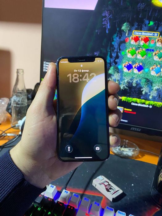 Iphone 12  srochna sotiladi