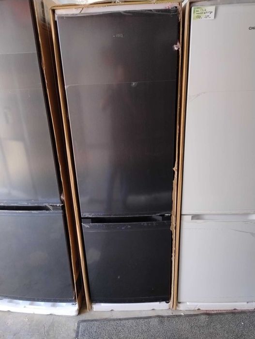 *Ново* Тъмно сив Комбиниран Хладилник с фризер CHIQ 176 см