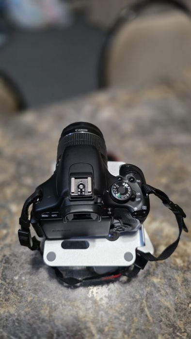 Canon EOS 600D + китовый объектив —