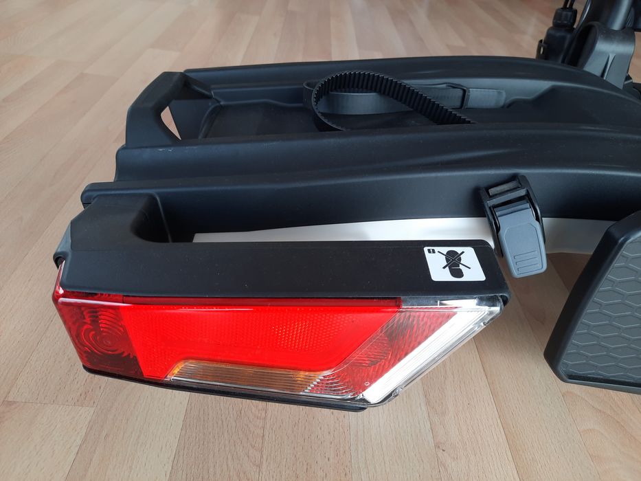 Suport auto bicilete  Thule EasyFold XT933 NOU