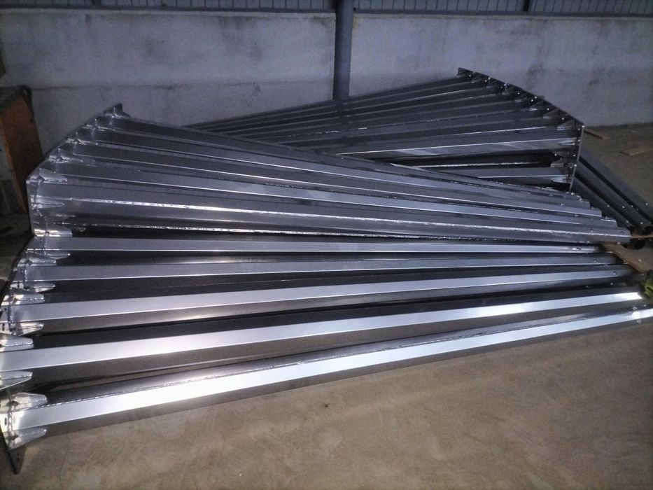 Ҳар хил турдаги сталбалар ва хайтек сталбалар киламиз.