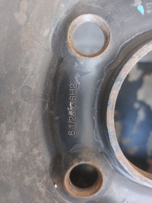 Оригинални метални джанти 16" и тасове за Peugeot 407