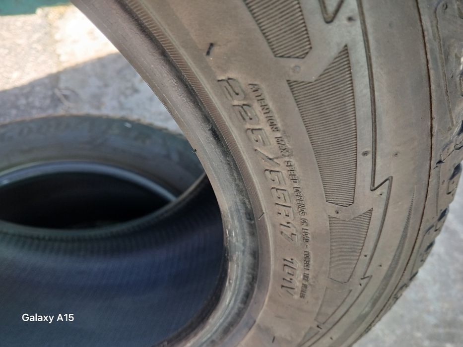 Goodyear ULTRA GRIP M+S 225/55R17
