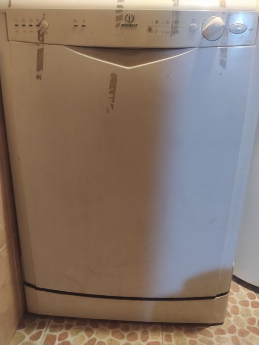 Посудомойка рабочая