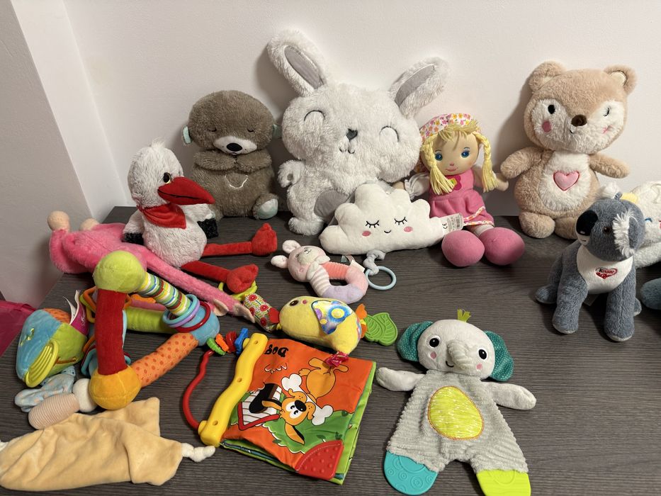 Лот от детски плюшени играчки 16бр
