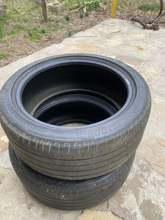 Летние шины 235/45/18