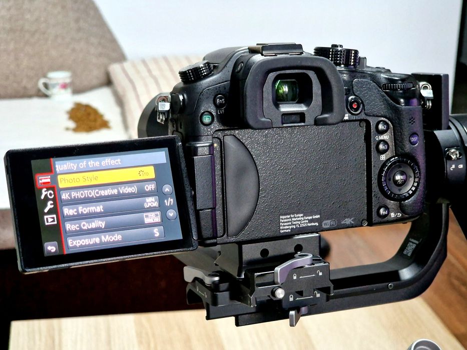 Panasonic Lumix gh4 +25mm f.1.4
