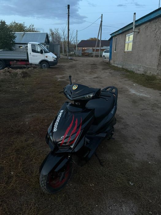 Срочно Продам Мопед М8 про