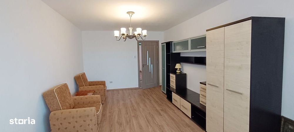 Apartament cu 2 camere decomandate, in cartierul Astra-Mercur