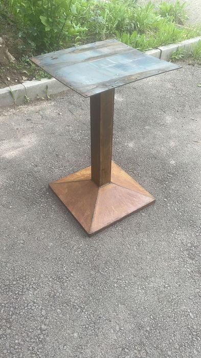 Подстолья металлические