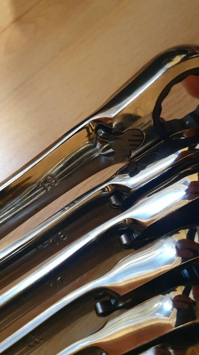 AmPro ,DEWALT, set chei inelare cu clichet și pistol cu aer cald NOI
