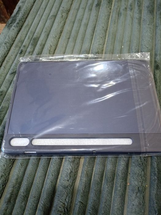 Продавам калъф за Samsung Galaxy S7 S8 11 инча