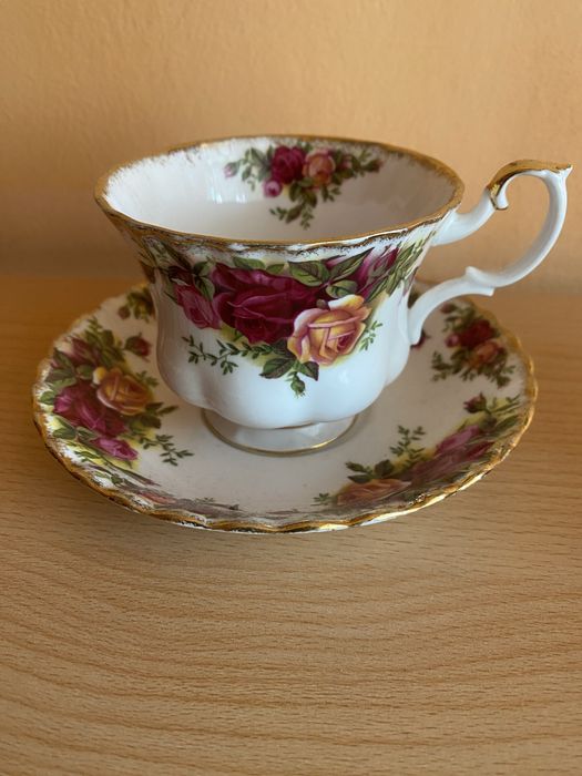 Ceasca+farfurie Royal Albert