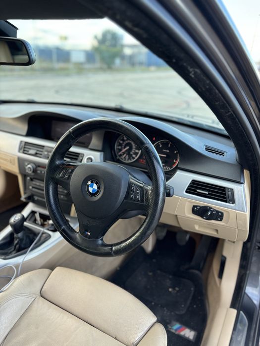 Dezmembrez bmw e90 M pachet