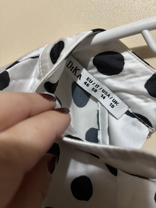 Елегантна дамска блуза Dika за поводи