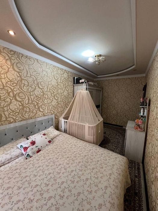 Срочно Продаю Квартиру Чиланзар 14 Балкон 2.20×7 4/2/4