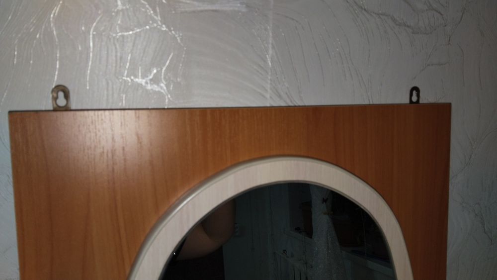 Продам зеркало. 10000тн.