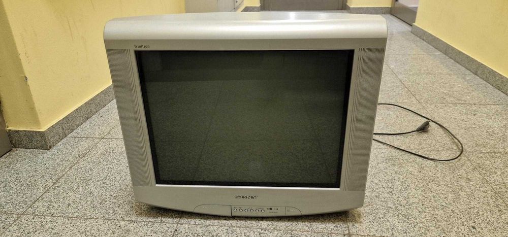 Телевизор SONY Trinitron 21 inch