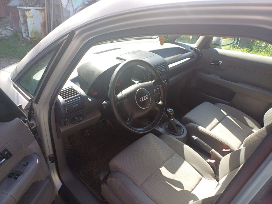 De vânzare mașină audi a2