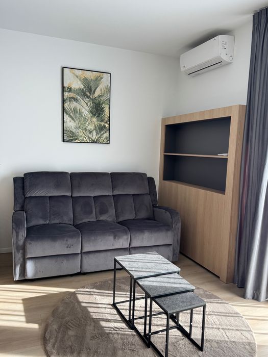 Apartament 3 camere de închiriat - Prima Oneștilor