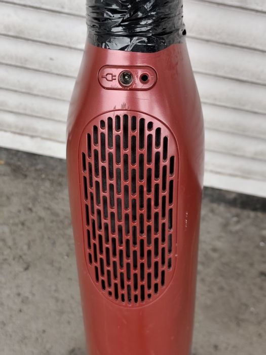 Пылесос Bosch оригинал в рабочем состоянии без зарядного устройства