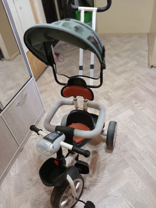 Продаётся срочно велоколяска