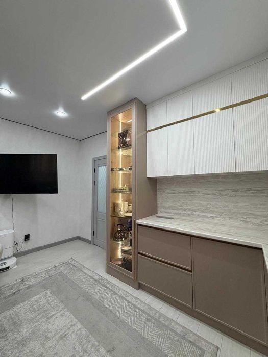 продажа 4 ком квартиры район Береке