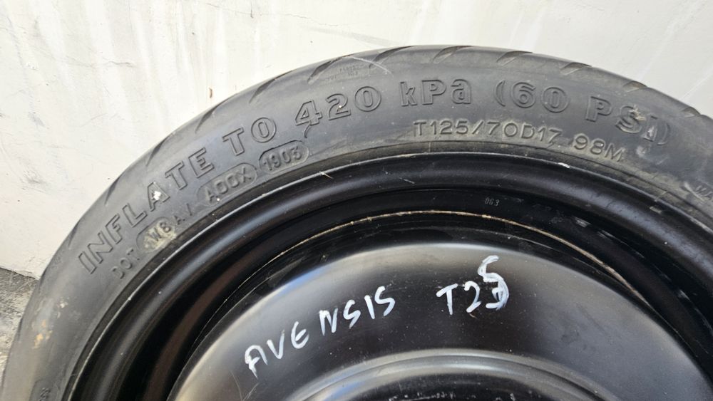 Резервна гума патерица за Тойота 100-54.1