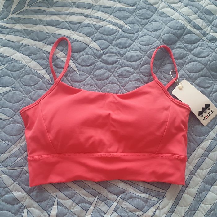 Продается новый топ для фитнеса