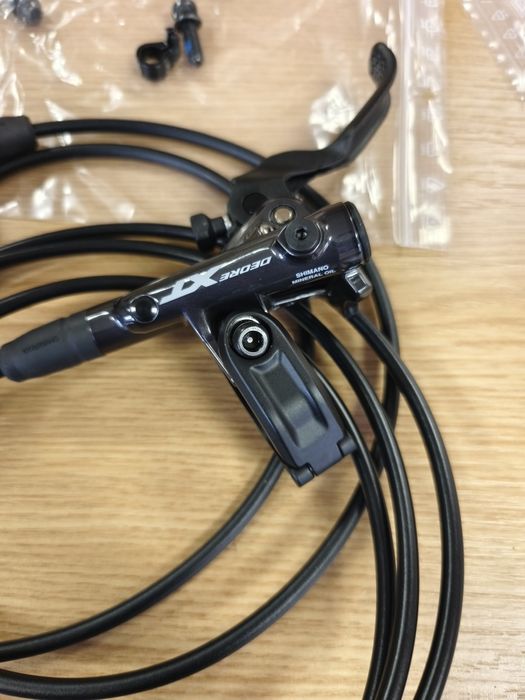 Комплект спирачки Shimanо XT лостове BL-M8100,калипери BR-M8100/8110