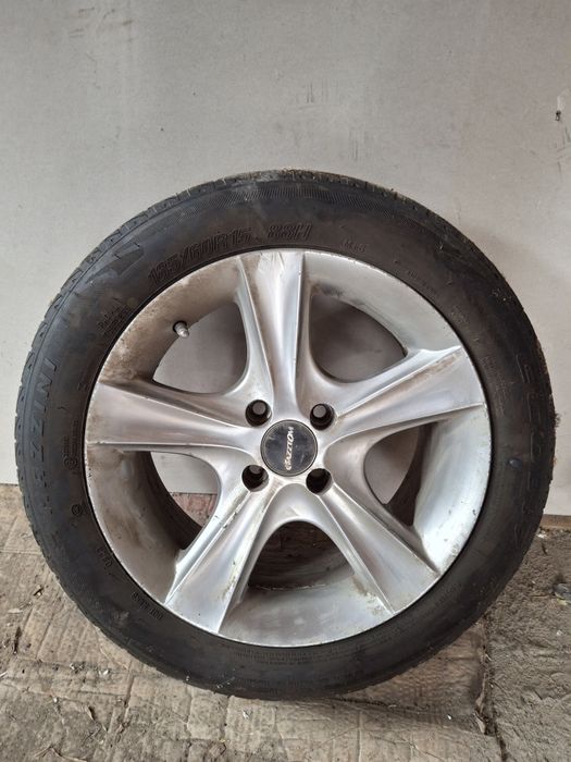 Продам резину 185/60/R15