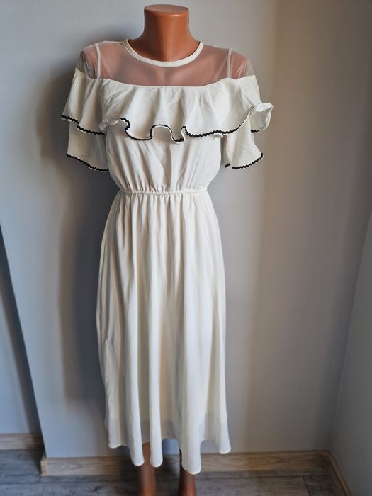 Дамски рокли размер S