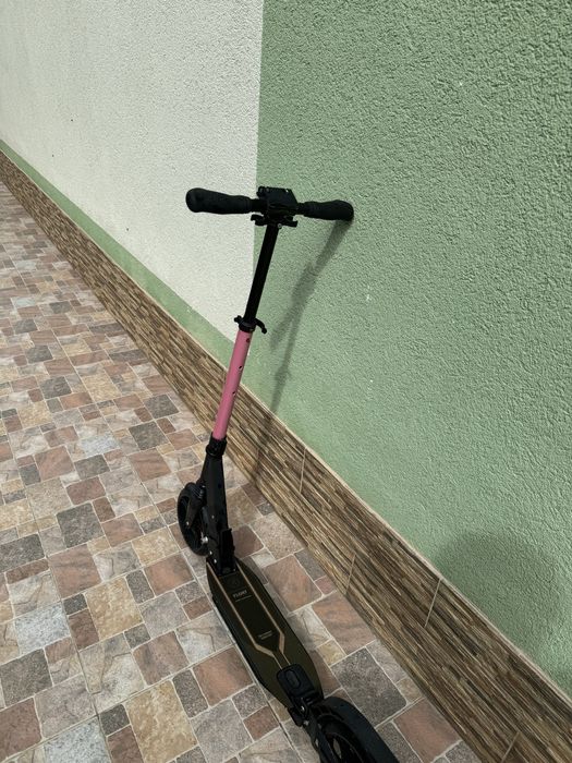 Trotineta float 12/16 ani