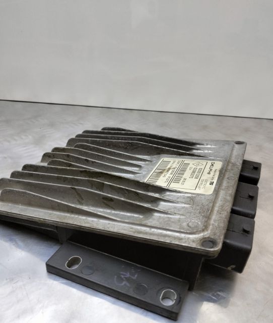 ECU Calculator  Delphi 1.5 DCI 820051058 / 8200603070 / R0410B036C /