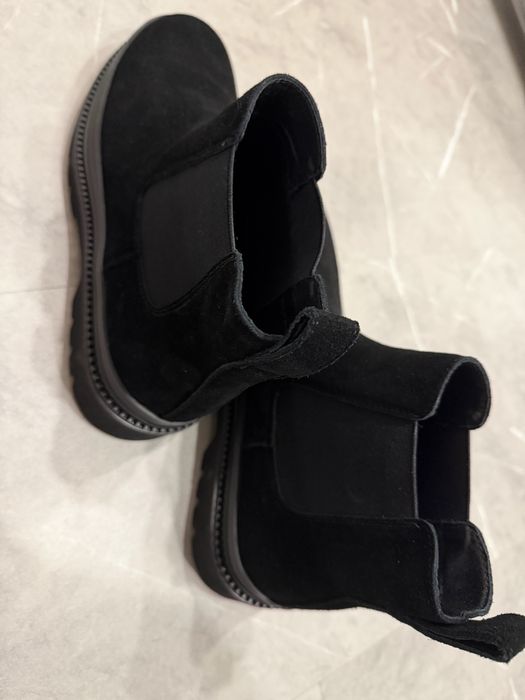 Боти/ботуш черен велур