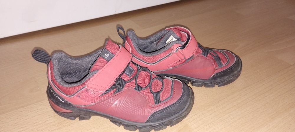 Încălțăminte quechua mărimea 28