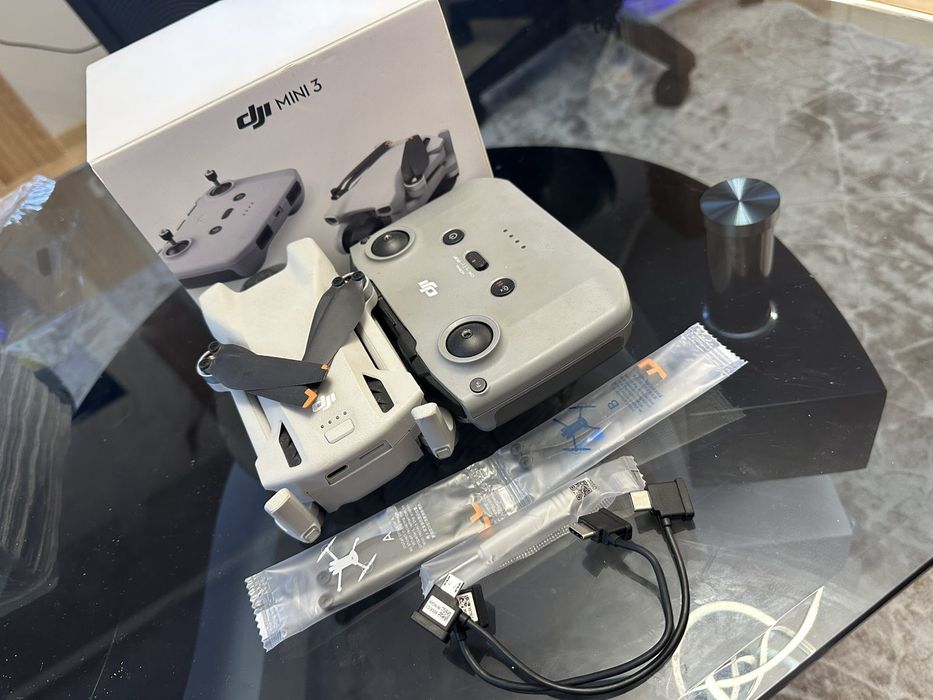 Професионален дрон dji mini 3 в отлично състояние