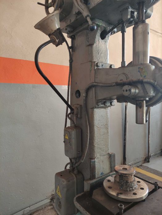 Станок сверильный