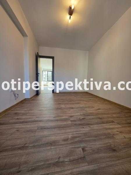 Продава се Тристаен апартамент в Пловдив, Кършияка - 98 кв.м за 1222 €/кв.м - Снимка #6