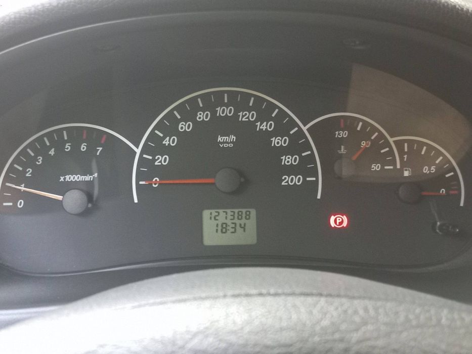 Lada priora xechbek
